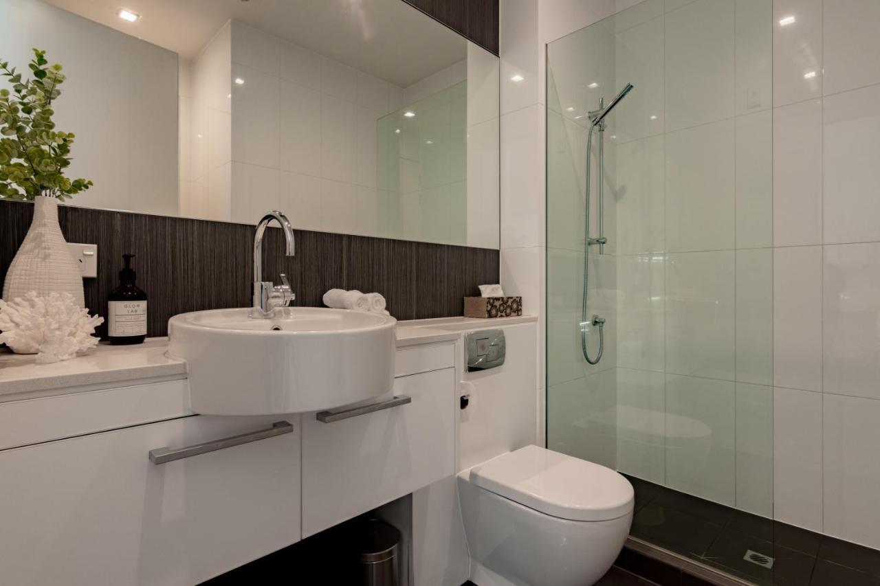 Stylish Haven Luxury Interiors In Prime Location Apartment Куийнстаун Екстериор снимка